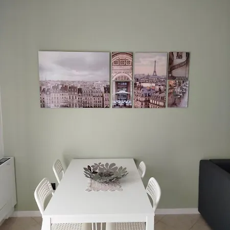 Near Expo And Center 9 Apartamento Verona